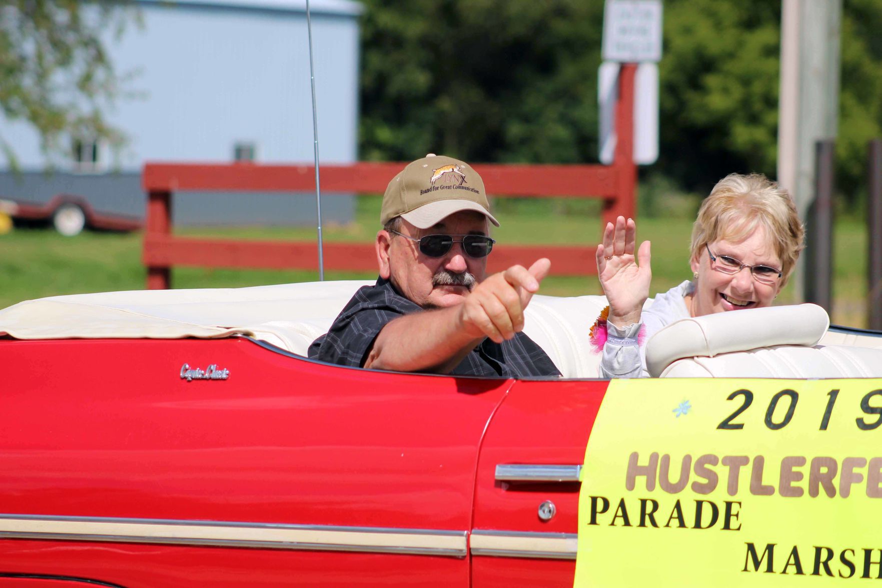 Loren and Helen parade marshals